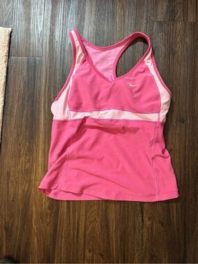 Y2K Nike Women's Pink Racerback Athletic
